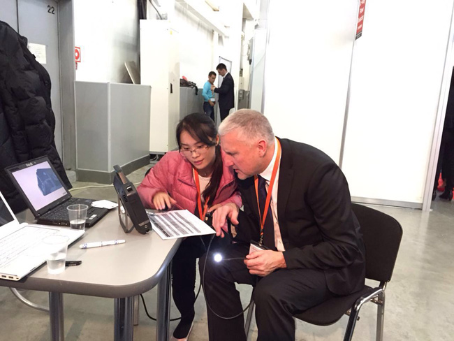 俄羅斯工業(yè)無(wú)損檢測(cè)展覽會(huì)上一顯身手的SIE系列便攜式工業(yè)視頻內(nèi)窺鏡