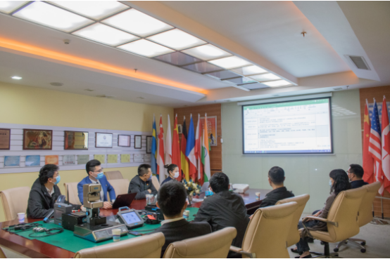 領(lǐng)導(dǎo)到來(lái)